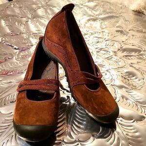Merrell Women's Rust Brown Suede Mary Jane Heels